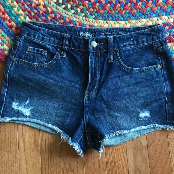 Target Pants - Target High-Rise Medium/Dark Wash Jean Shorts